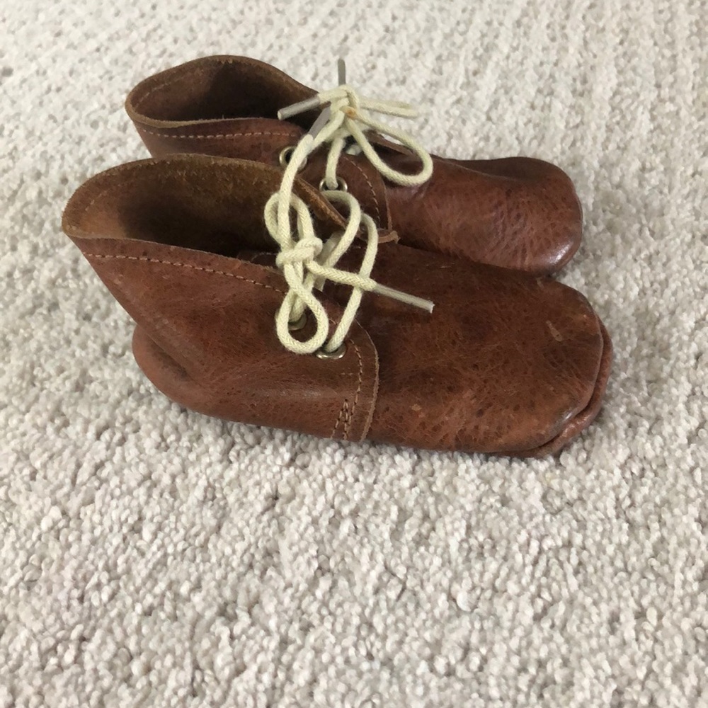 Baby moccasin genuine leather shoes size 0-3 mo
